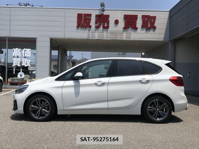 Bmw 2 SERIES 2018-12 8129137-8