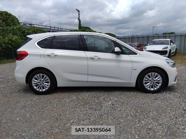 Bmw 2 SERIES 2017-04 8129142-16