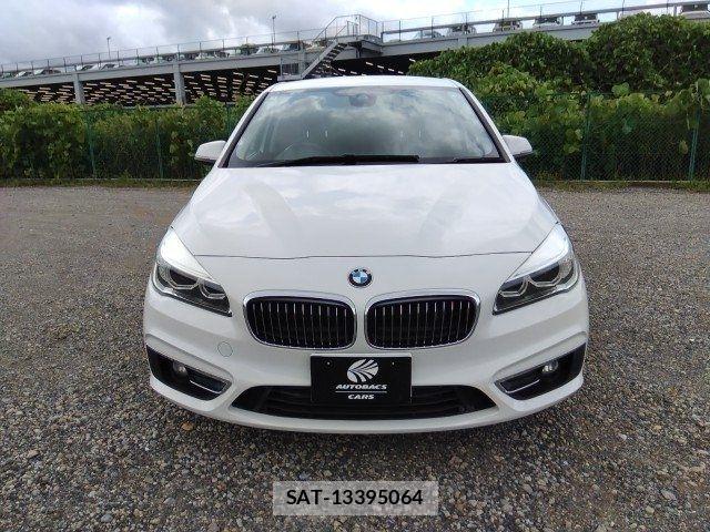 Bmw 2 SERIES 2017-04 8129142-3