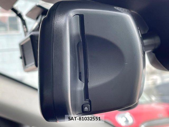 Bmw 2 SERIES 2017-12 8129136-6