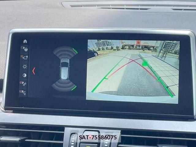 Bmw 2 SERIES 2019-07 8244681-4