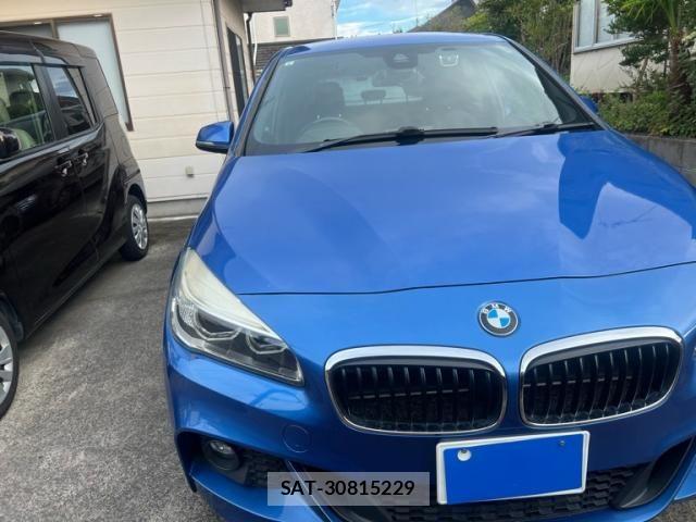 Bmw 2 SERIES 2015-08 8244684-1