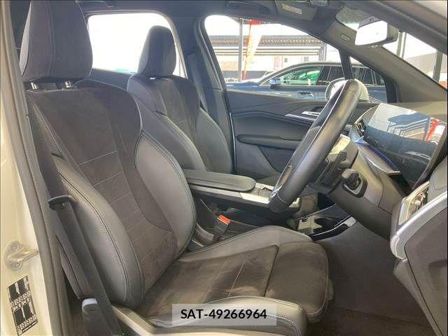 Bmw 2 SERIES 2024-11 8244679-10