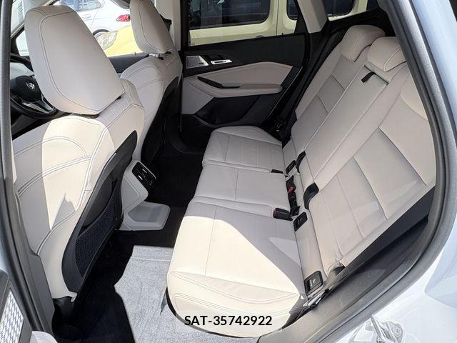 Bmw 2 SERIES 2022-11 8313271-10