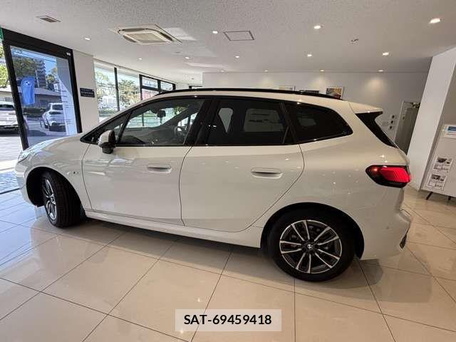 Bmw 2 SERIES 2025-06 8411368-6