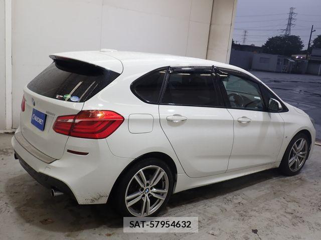 Bmw 2 SERIES 2017-06 8625948-7