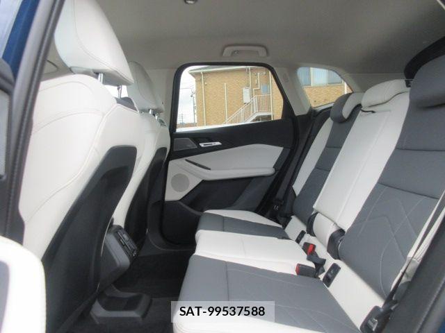 Bmw 2 SERIES 2025-12 8665850-7