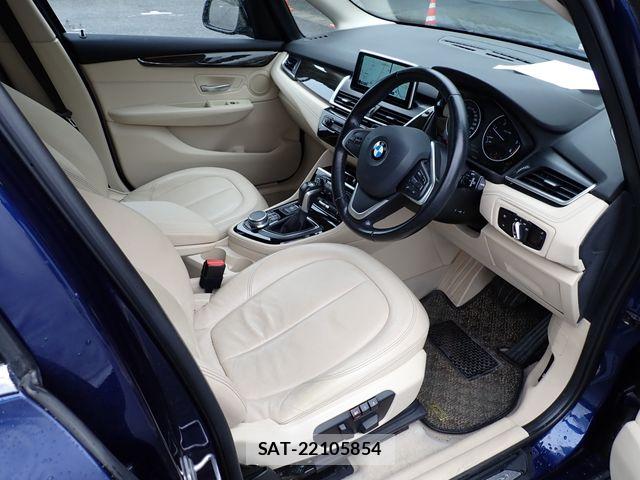 Bmw 2 SERIES 2017-11 8740804-1