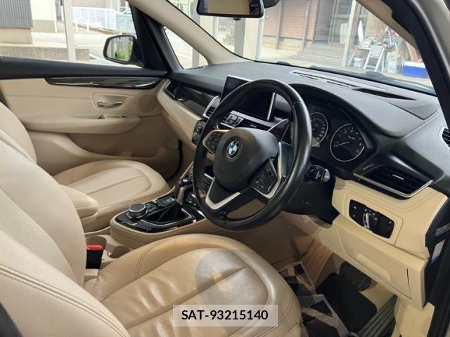 Bmw 2 SERIES 2016-12 8740817-16