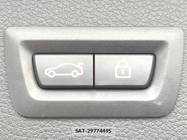 Bmw 2 SERIES 2018-01 8740808-6