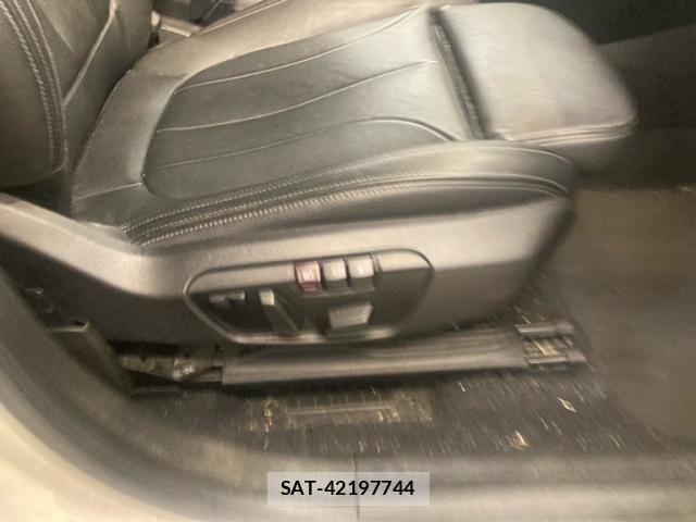 Bmw 2 SERIES 2015-09 8740816-13