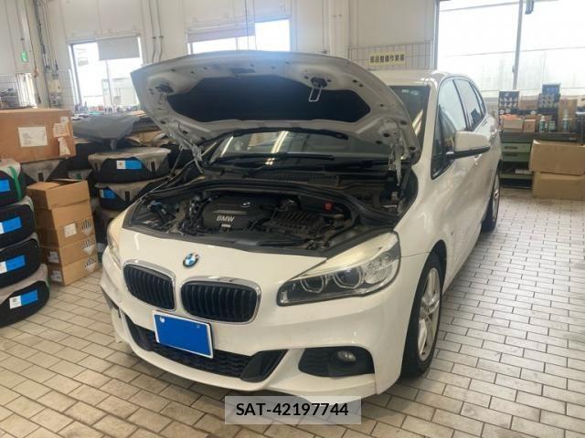 Bmw 2 SERIES 2015-09 8740816-1