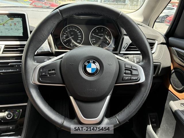 Bmw 2 SERIES 2018-01 8779591-12