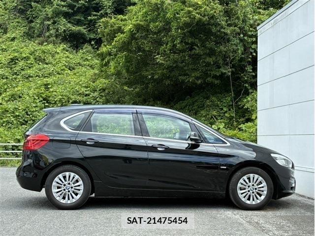 Bmw 2 SERIES 2018-01 8779591-4