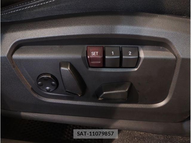 Bmw 2 SERIES 2023-09 8827985-26
