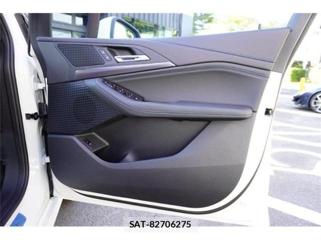 Bmw 2 SERIES 2023-03 8878820-28