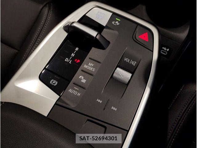 Bmw 2 SERIES 2024-02 8878819-5