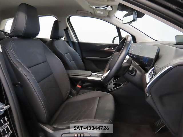 Bmw 2 SERIES 2025-03 8878817-3