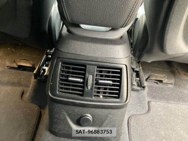 Bmw 2 SERIES 2018-06 8883343-13