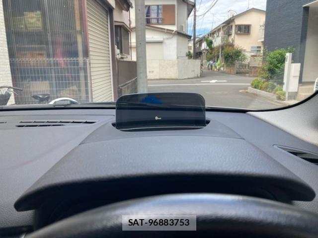 Bmw 2 SERIES 2018-06 8883343-28