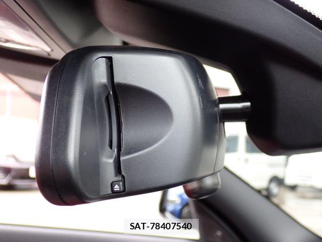 Bmw 2 SERIES 2015-12 8848331-24