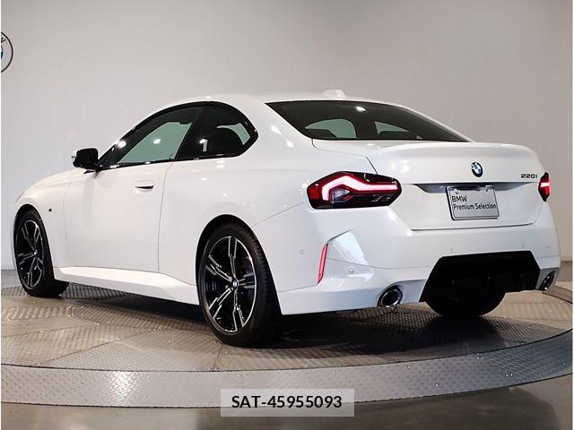 Bmw 2 SERIES 2025-01 7215242-6