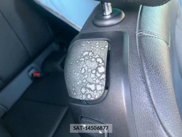 Bmw 2 SERIES 2018-06 7325877-28