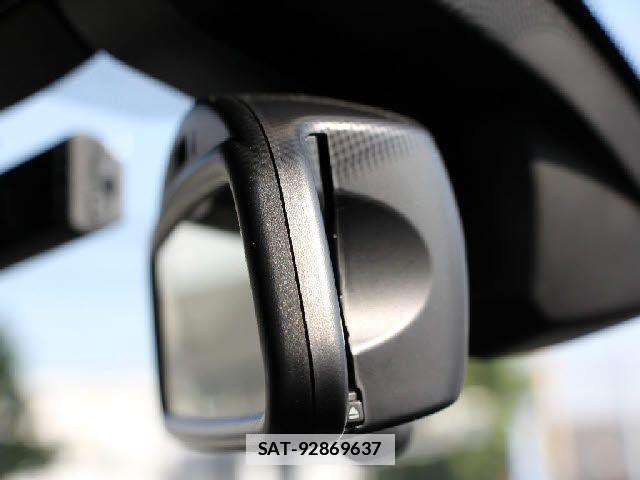 Bmw 2 SERIES 2018-05 7978597-13