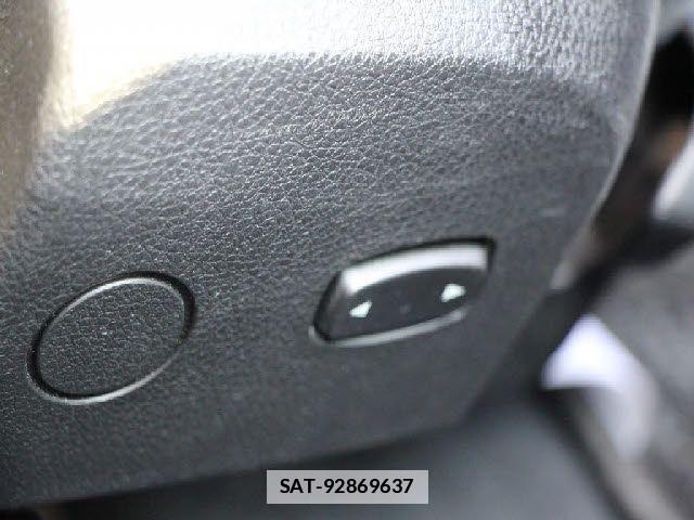 Bmw 2 SERIES 2018-05 7978597-23