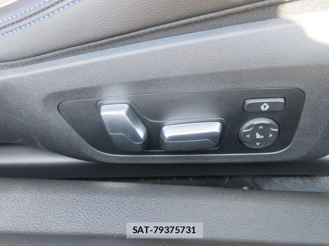 Bmw 2 SERIES 2023-11 8072990-9