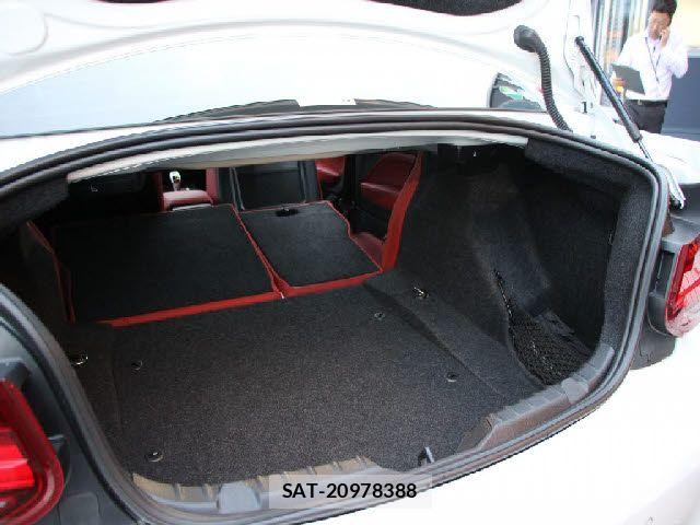 Bmw 2 SERIES 2018-05 8878823-13
