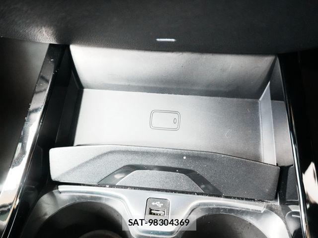 Bmw 2 SERIES 2021-03 2028770-21