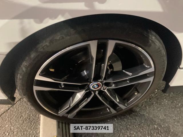 Bmw 2 SERIES 2023-01 2246333-5