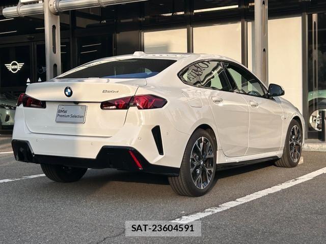 Bmw 2 SERIES 2025-09 2660487-2