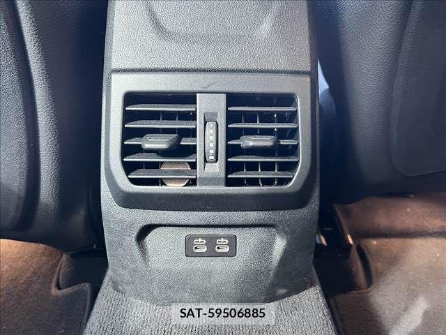 Bmw 2 SERIES 2021-12 3064221-25