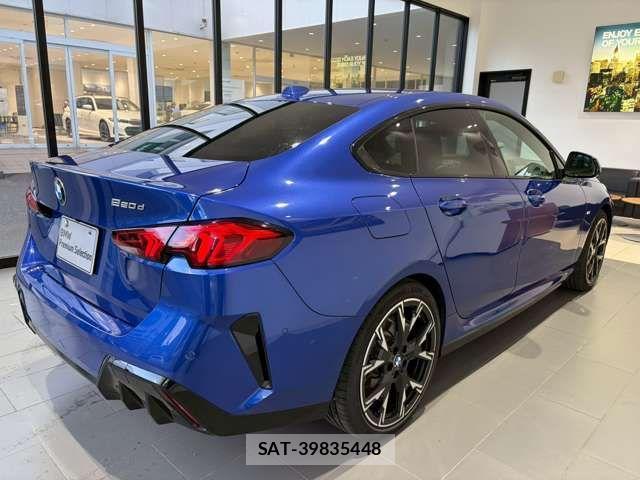 Bmw 2 SERIES 2025-03 4320685-12