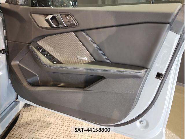 Bmw 2 SERIES 2025-09 5860535-28