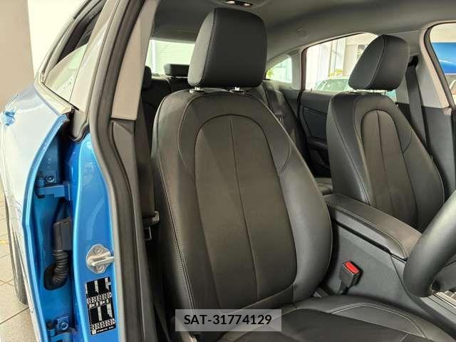 Bmw 2 SERIES 2021-05 6610734-9