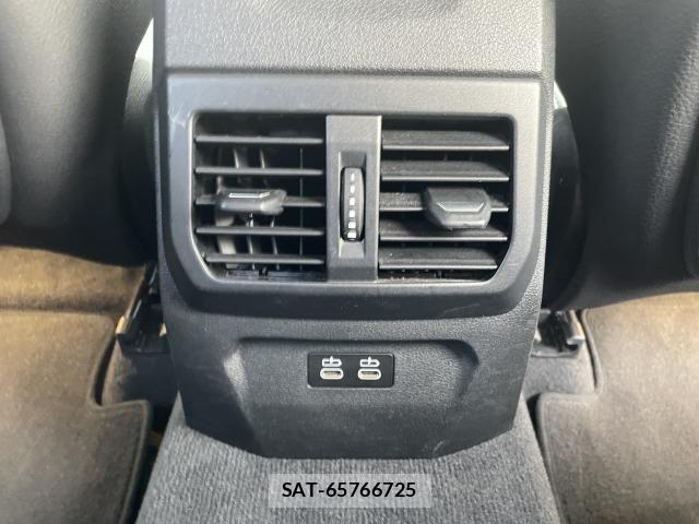 Bmw 2 SERIES 2021-03 6670467-12