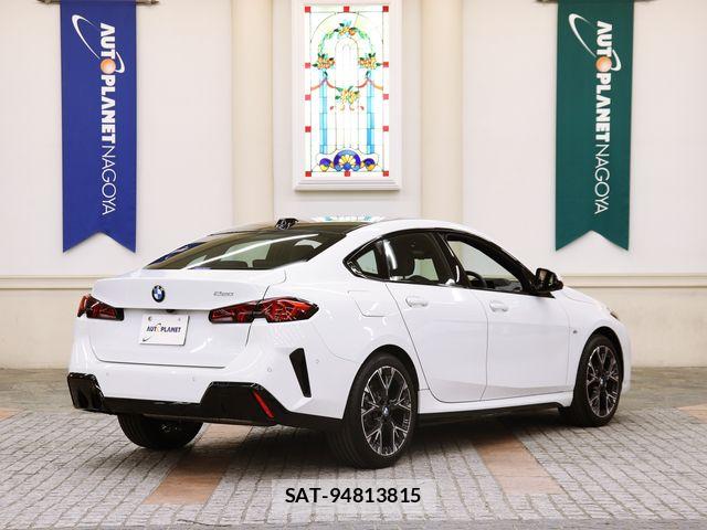Bmw 2 SERIES 2025-09 6813930-2