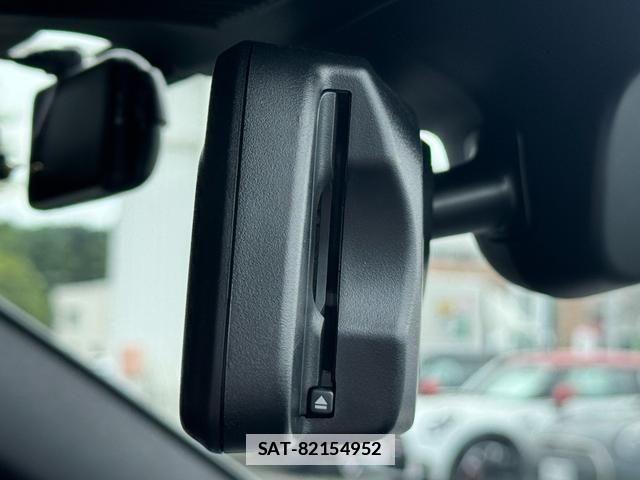 Bmw 2 SERIES 2025-04 7721262-23