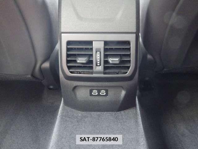 Bmw 2 SERIES 2025-04 7782875-11