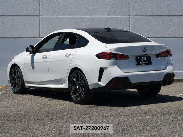 Bmw 2 SERIES 2026-06 8034551-8