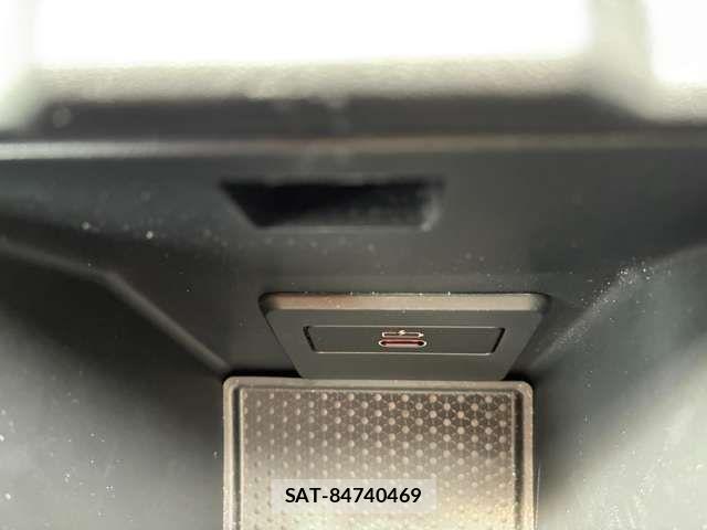 Bmw 2 SERIES 2023-07 8072996-12