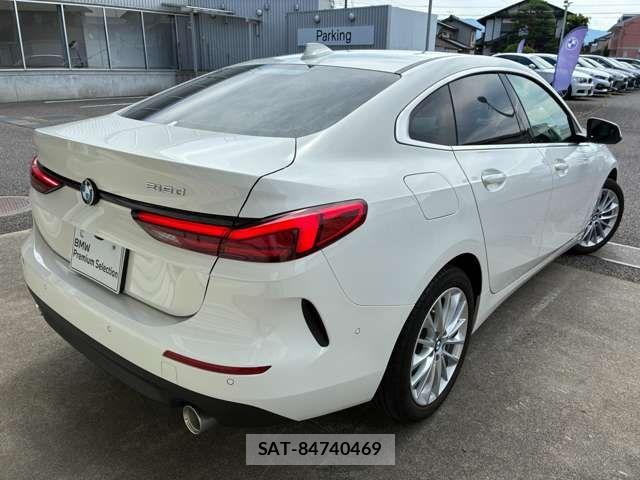 Bmw 2 SERIES 2023-07 8072996-2