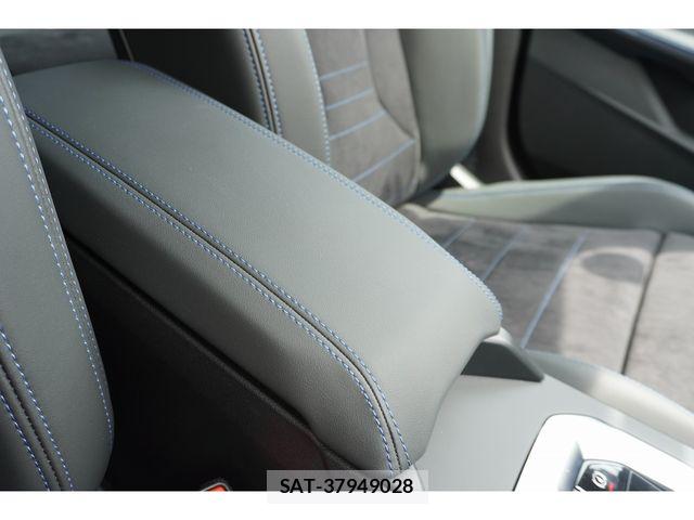 Bmw 2 SERIES 2026-02 8072991-12