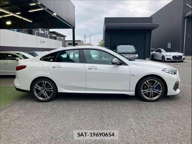 Bmw 2 SERIES 2021-06 8072995-17