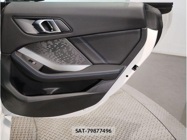 Bmw 2 SERIES 2025-11 8098172-26