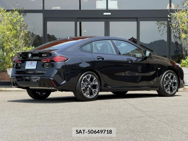 Bmw 2 SERIES 2025-09 8158020-2