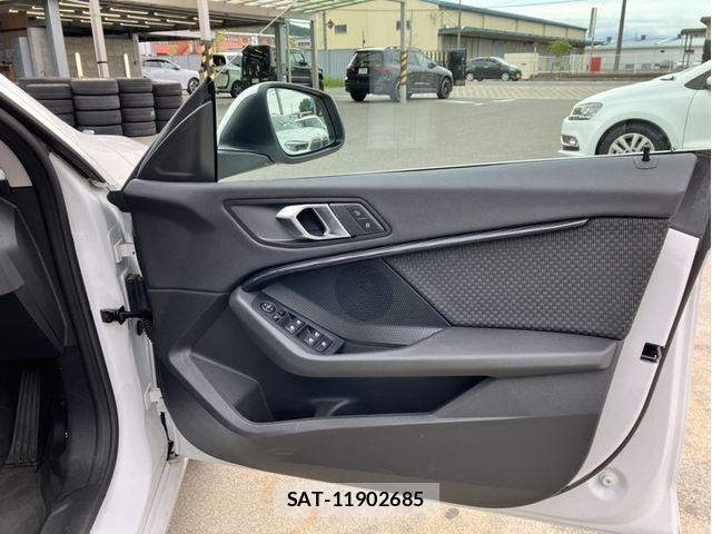 Bmw 2 SERIES 2023-06 8206541-10